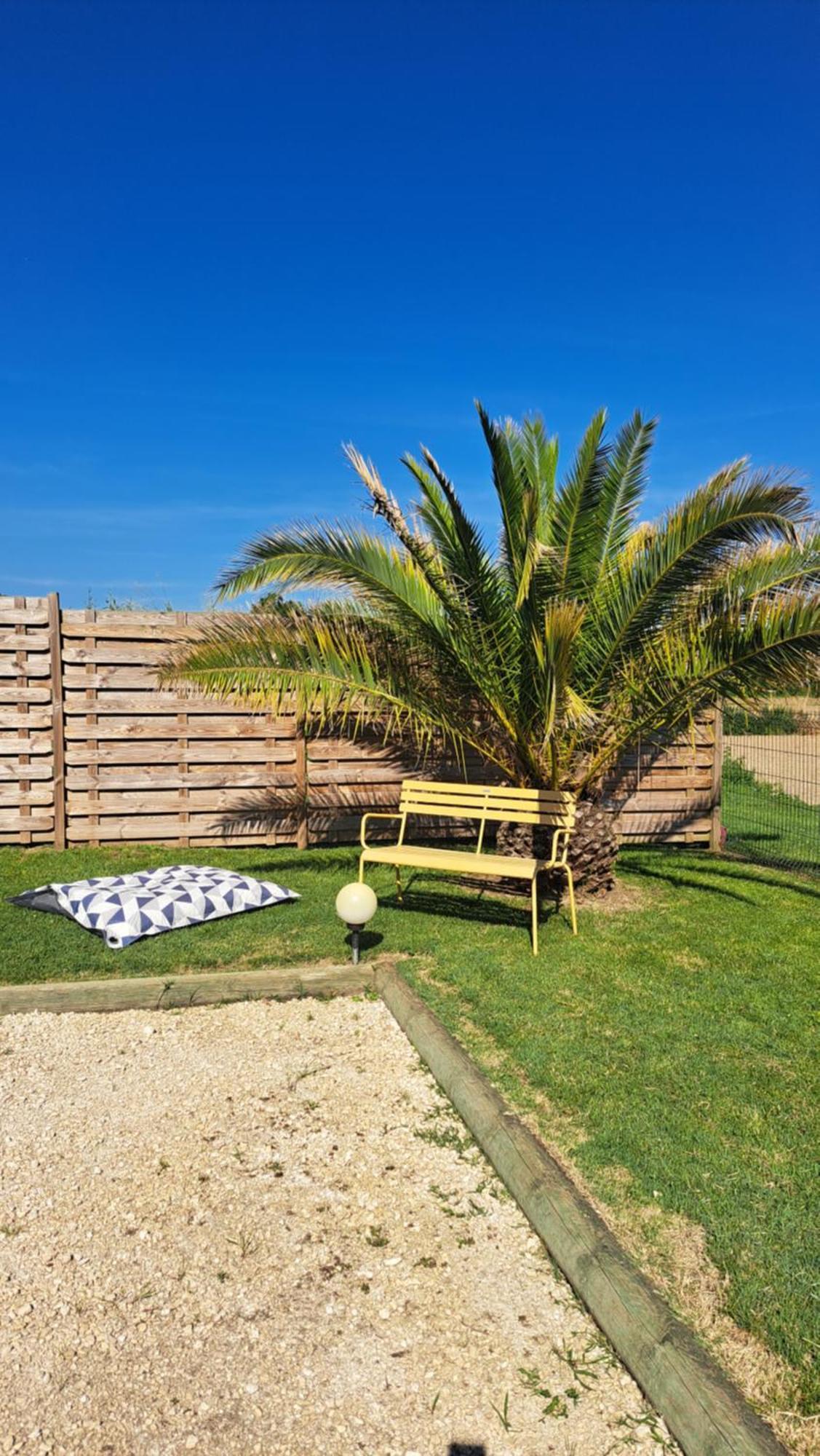 Le Domaine Vesque Βίλα Saint-Pierre-de-Clairac Εξωτερικό φωτογραφία