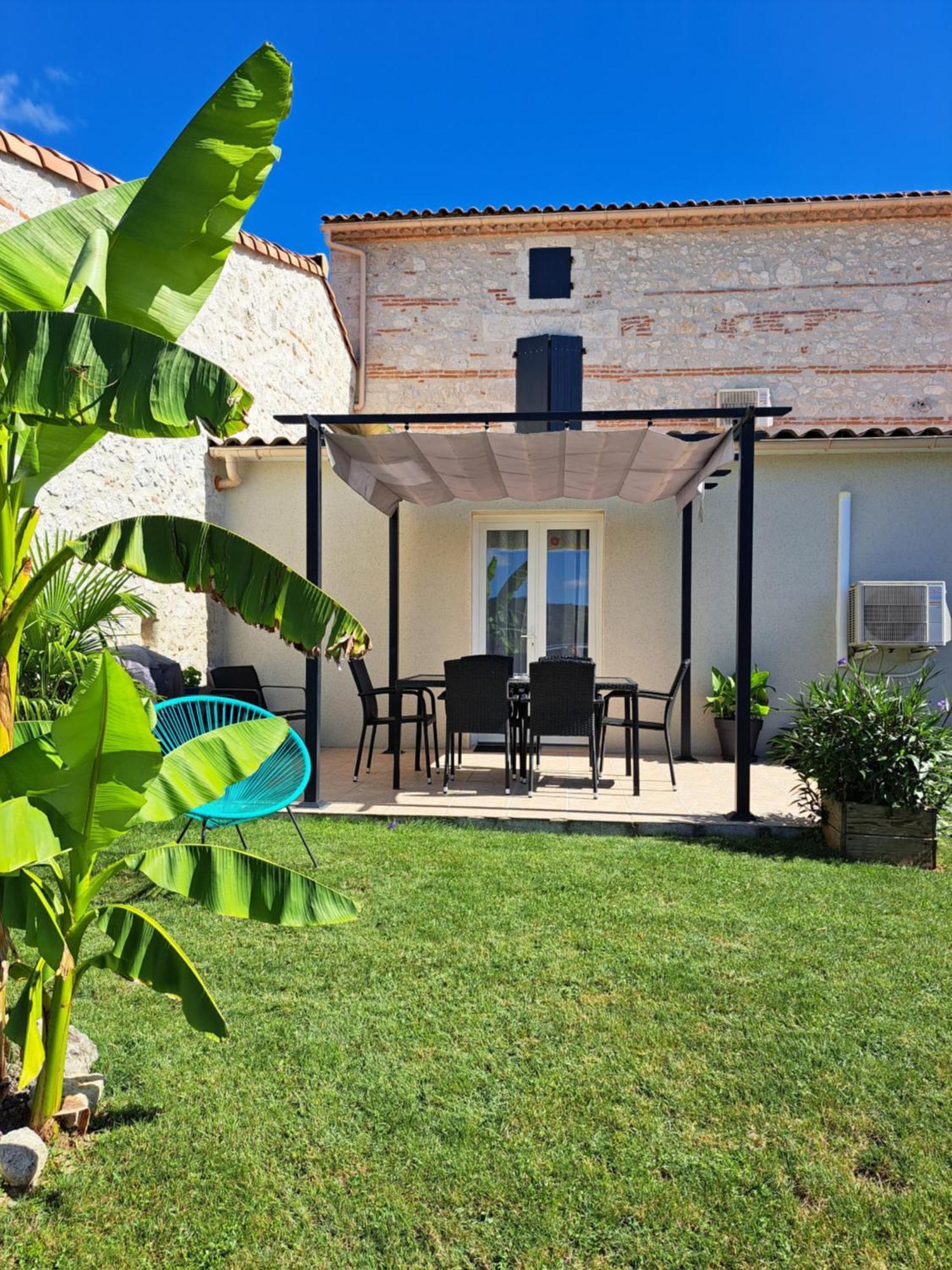 Le Domaine Vesque Βίλα Saint-Pierre-de-Clairac Εξωτερικό φωτογραφία