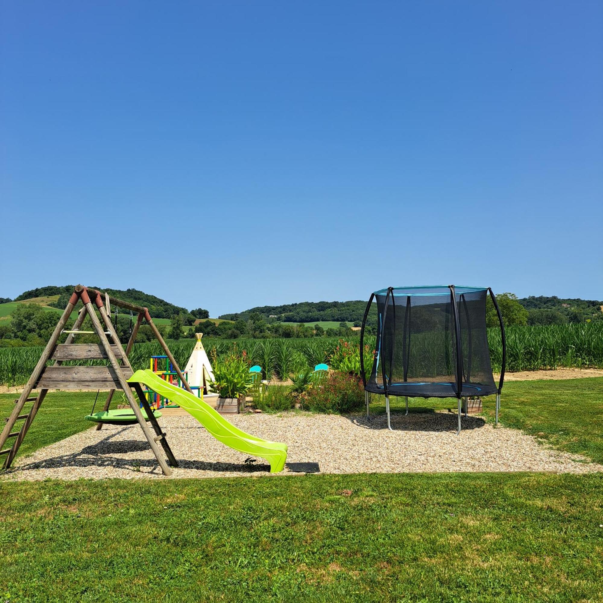 Le Domaine Vesque Βίλα Saint-Pierre-de-Clairac Εξωτερικό φωτογραφία